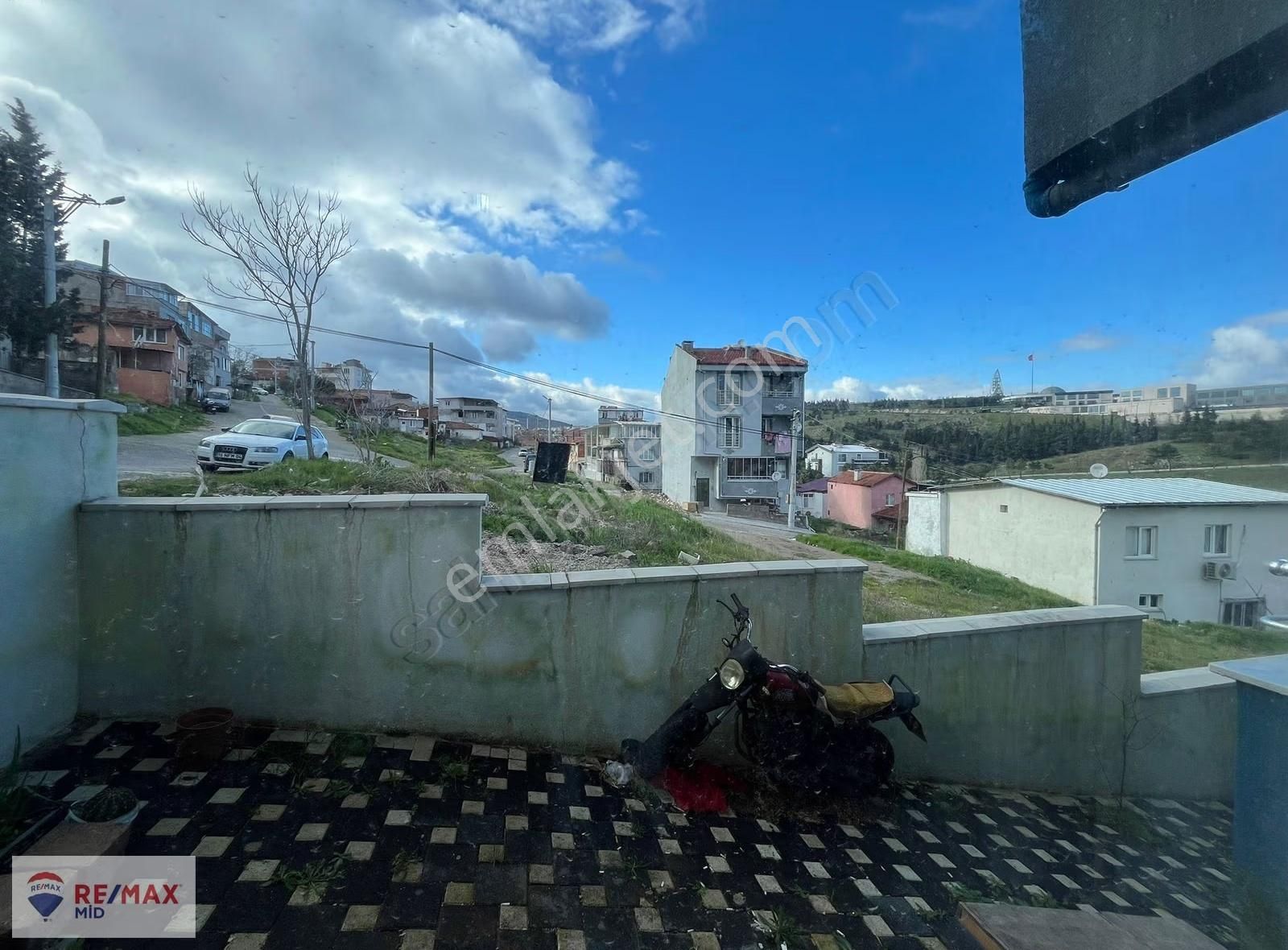 Remax Mid 'den Satılık 2+0 Dinkçlerde Satılık Daire - Görsel 4