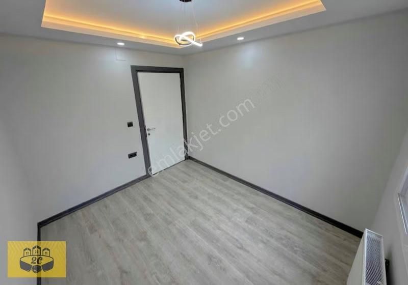 100. Yıl Kriminal Civarı Yatay Mimari 2+1 Açık Mutfak+kombili - Görsel 13