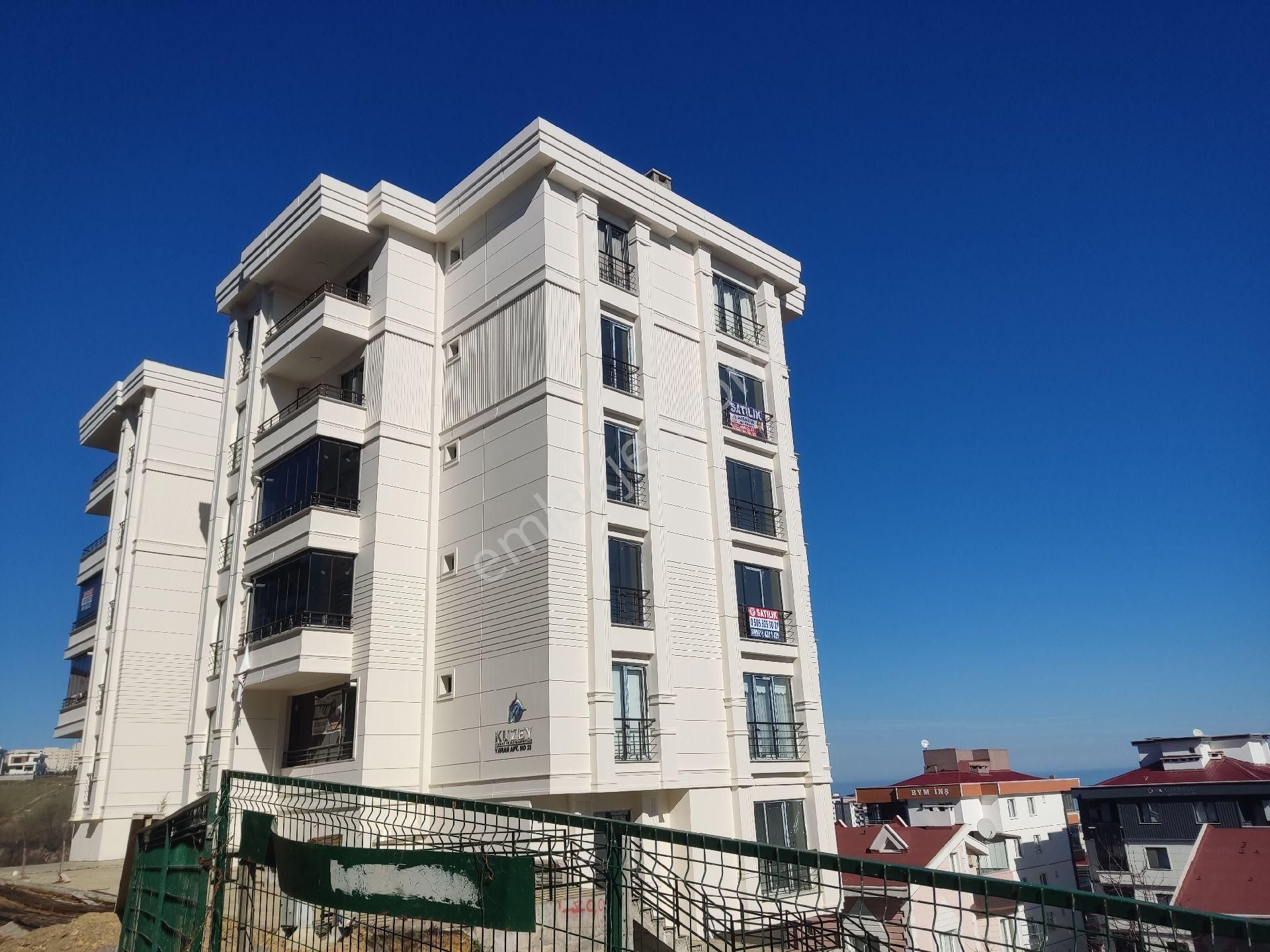 Ali Erişgin'den Satılık 1+1 Daire Muhteşem Deniz Manzaralı Lüks Daireler