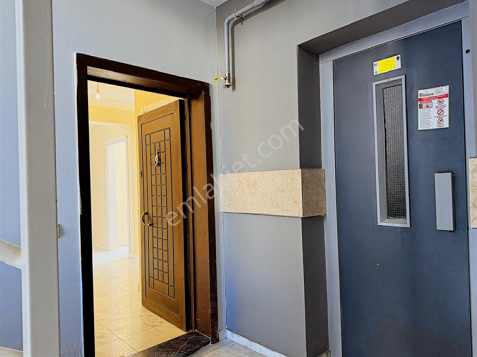 Kuşadası,nda Havuzlu Güvenlikli Sitede 3+1 Daire - Görsel 21