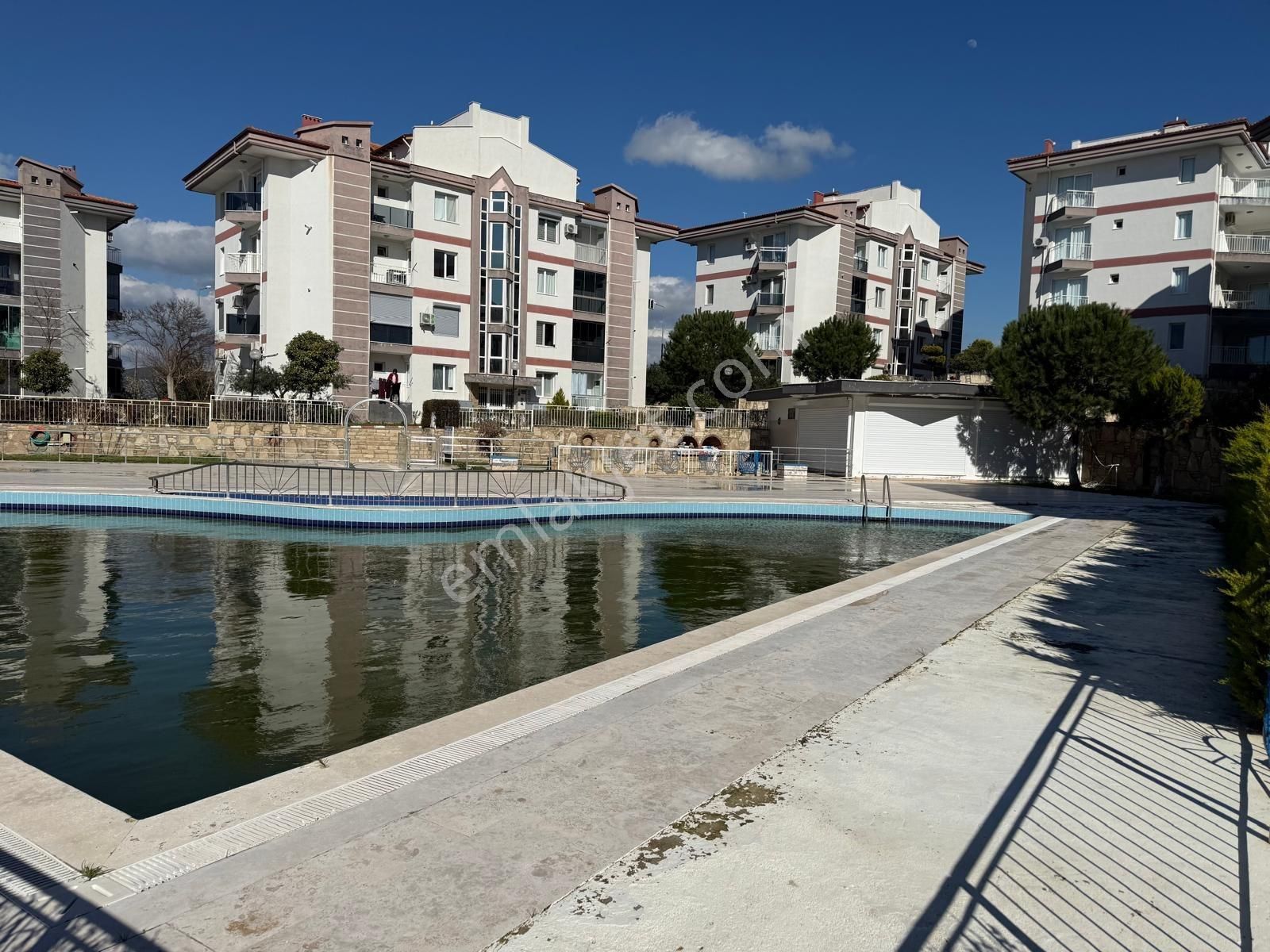 Kuşadası,nda Havuzlu Güvenlikli Sitede 3+1 Daire - Görsel 11