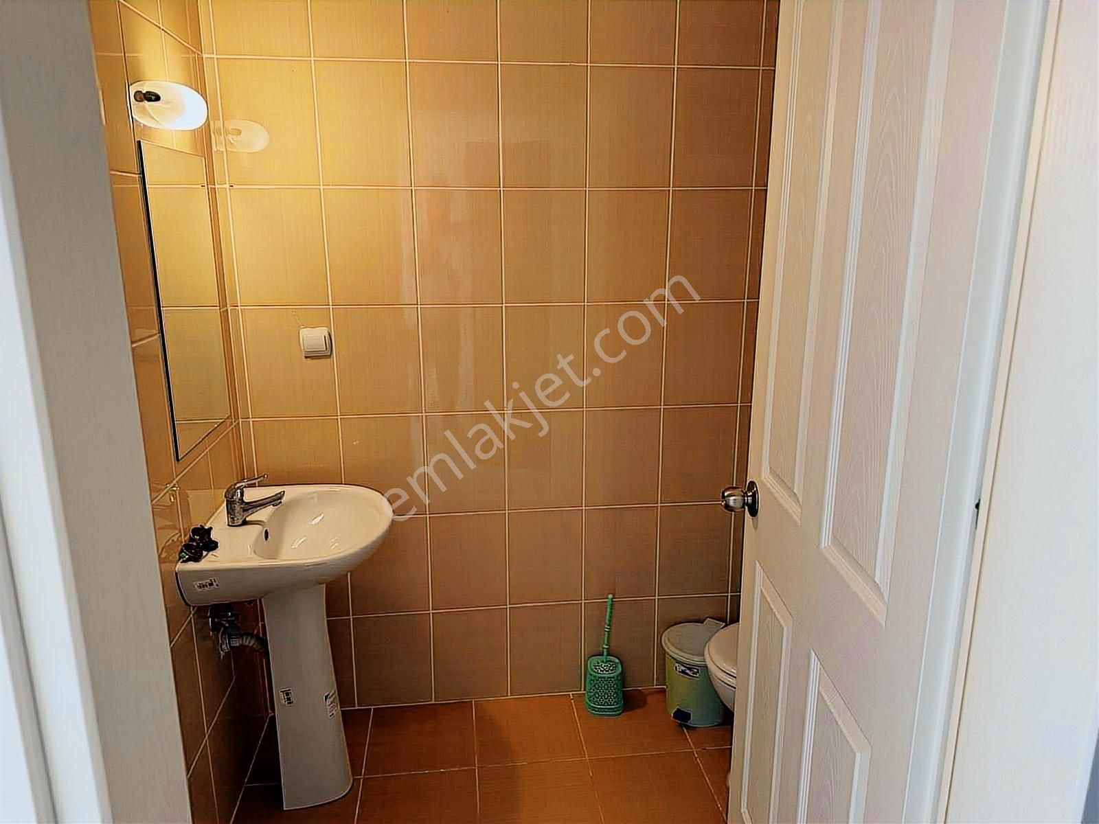 Kuşadası,nda Havuzlu Güvenlikli Sitede 3+1 Daire - Görsel 19