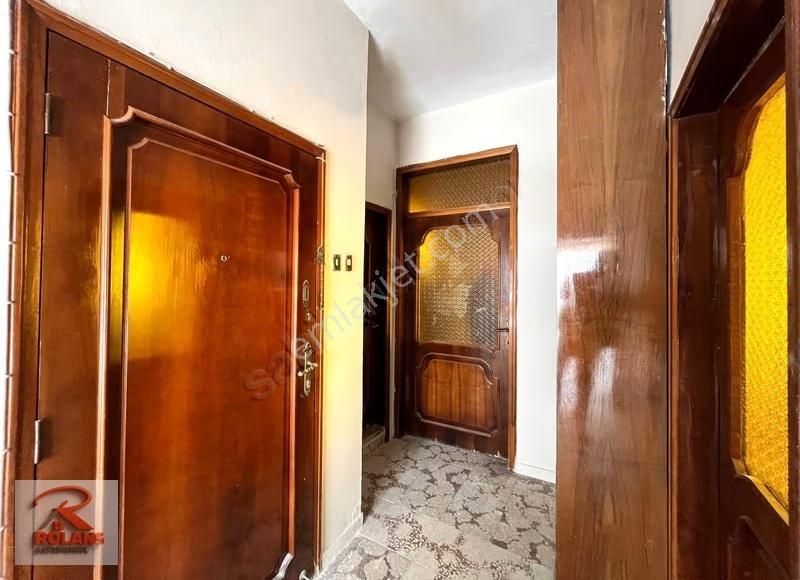 Kilise Civarı Geniş Kullanım Alanlı Açık Cepheli 3+1 Daire - Görsel 16