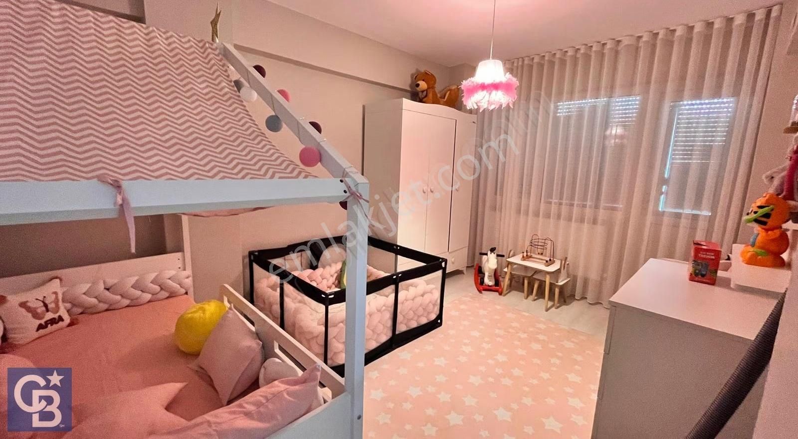 Aliağa Merkez'de Cadde Üzeri Geniş Kiralık 2+1 Daire - Görsel 10
