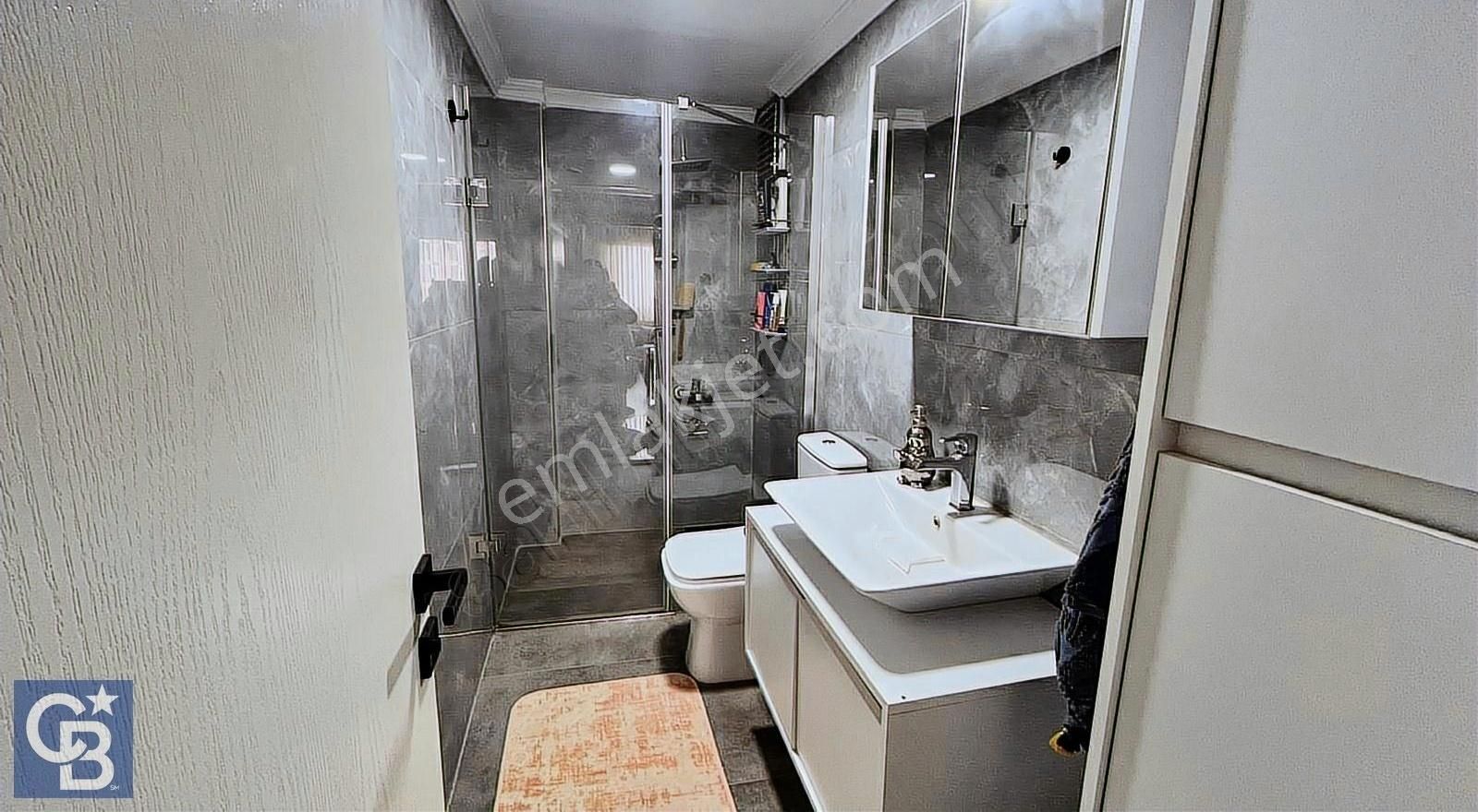 Aliağa Merkez'de Cadde Üzeri Geniş Kiralık 2+1 Daire - Görsel 6