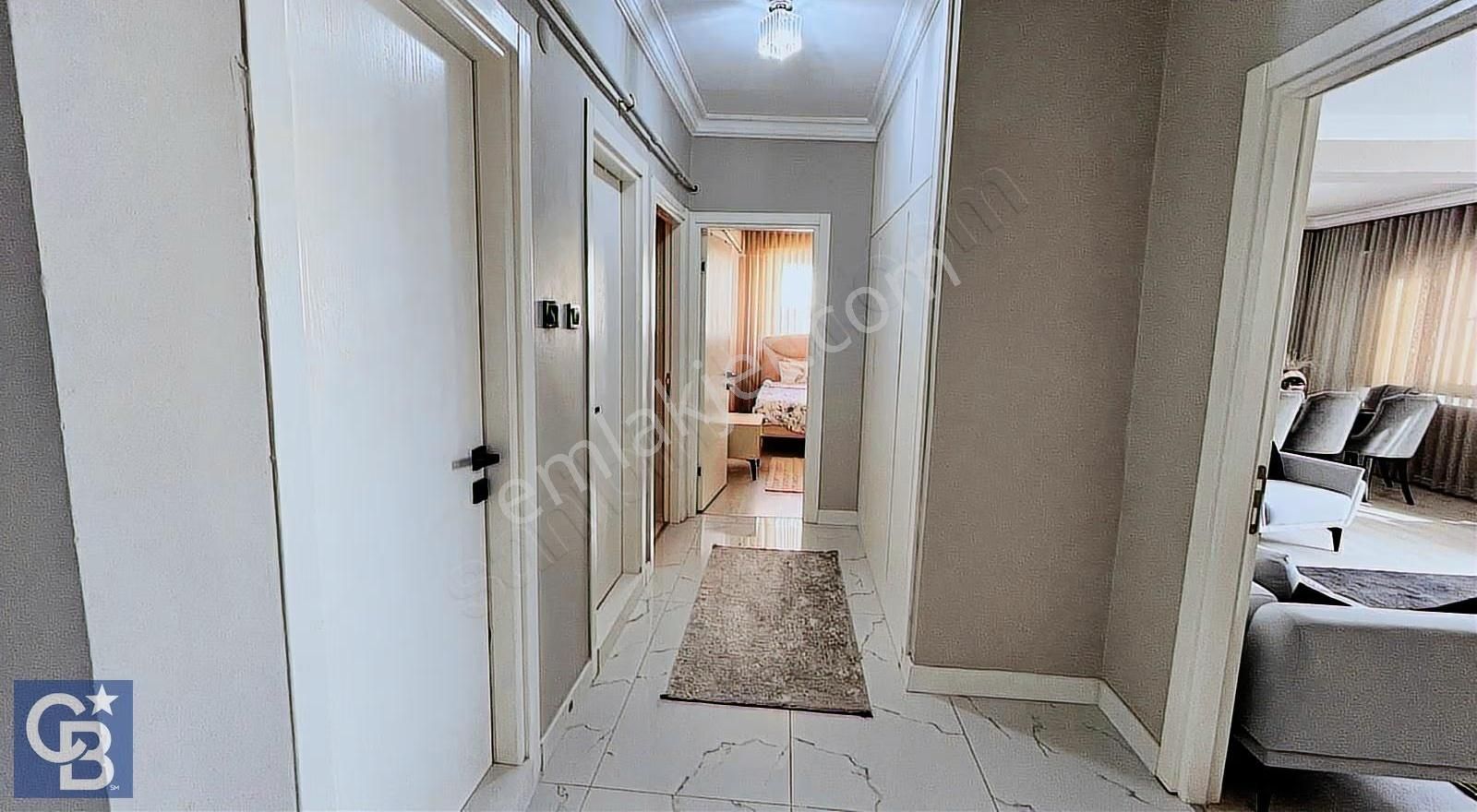 Aliağa Merkez'de Cadde Üzeri Geniş Kiralık 2+1 Daire - Görsel 18