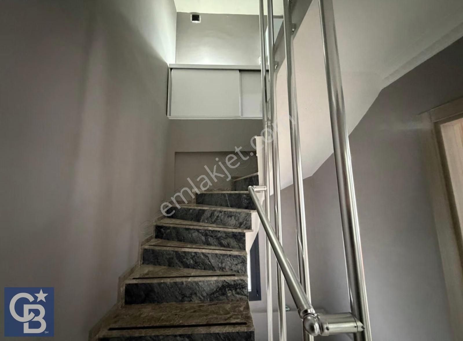 Şakran Sayfiye Mah. Tripleks Bahçeli Teraslı 3+1 Satılık Villa - Görsel 15