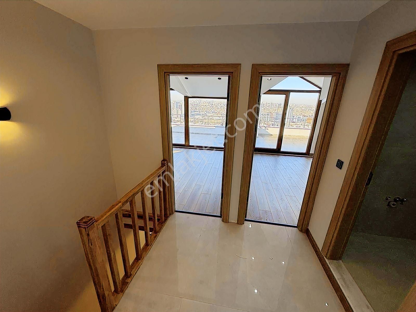 Mahmutbey - Güneşli / 4+2 272 M² / Özelyapım Dublex / Revan Park - Görsel 3