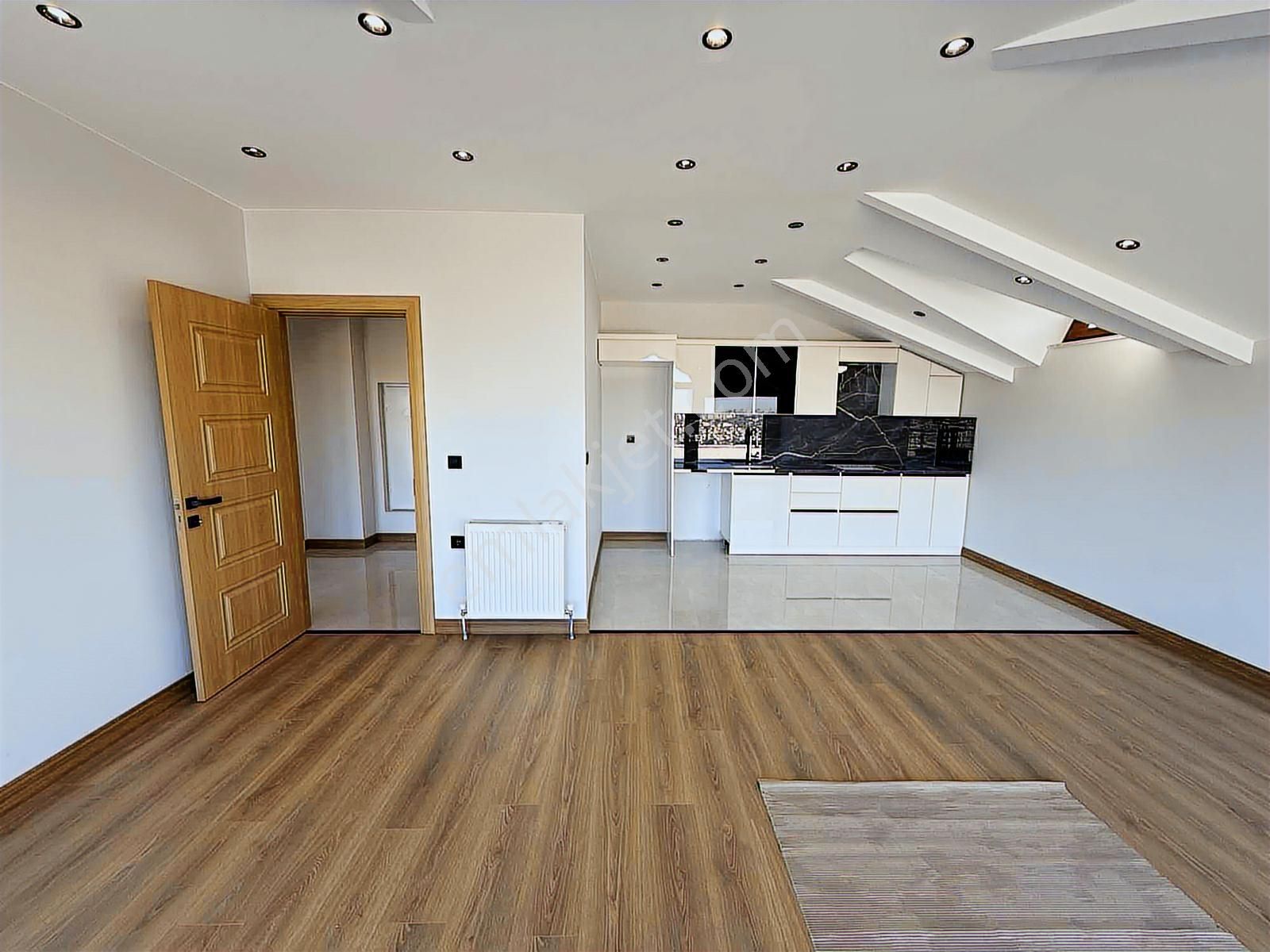 Mahmutbey - Güneşli / 4+2 272 M² / Özelyapım Dublex / Revan Park - Görsel 18