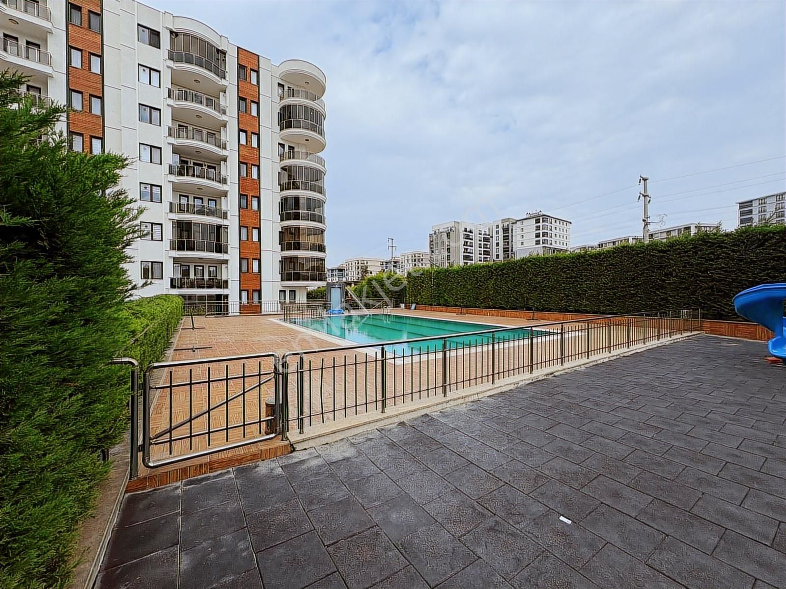 Remax Advantage'den Kayapa'da Karnur Ata Sitesinde Kiralık 3+1 - Görsel 2