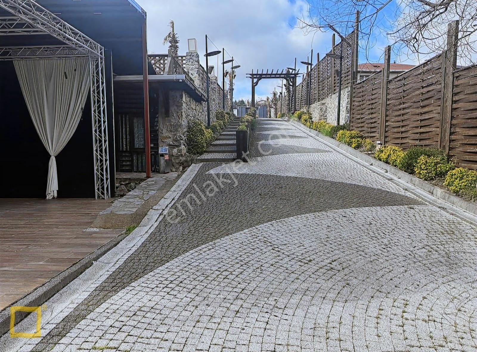 Beykoz'da Ticari İmarlı 1.749 M² Müstakil Arsa - Görsel 14