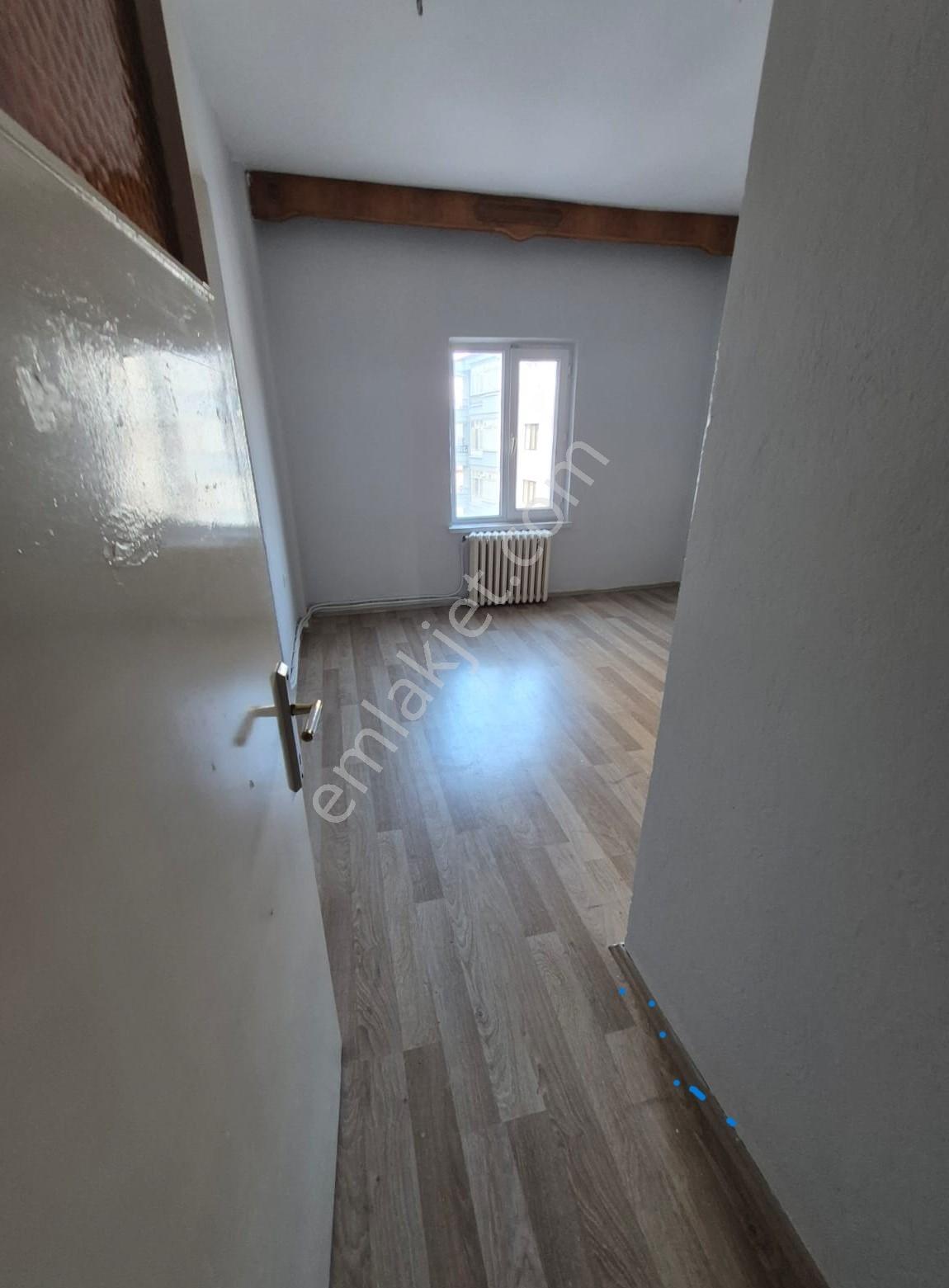 Me Ka Group'tan Kocatepe Mah.kiralık Daire - Görsel 13