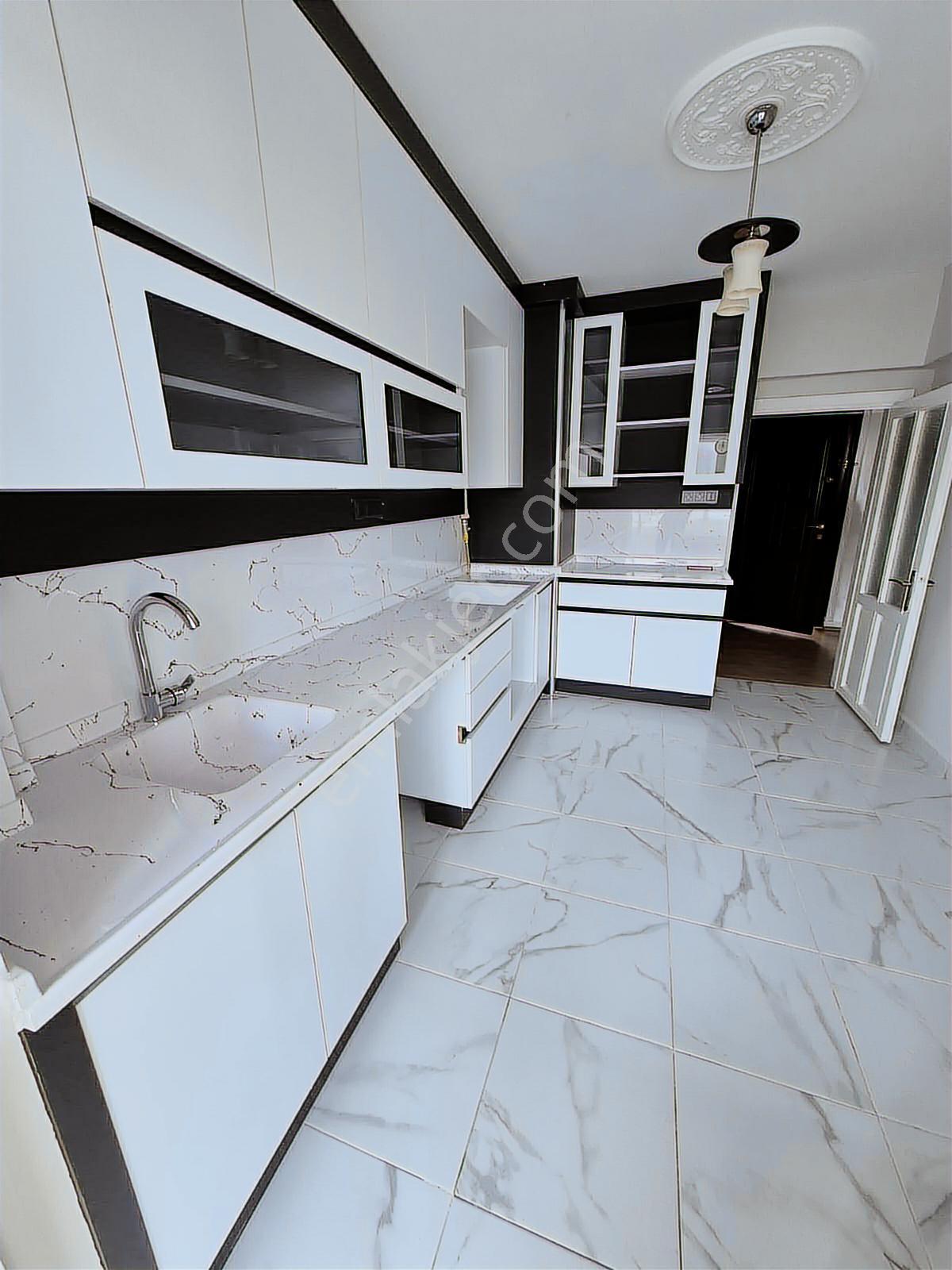 Me Ka Grouptan Park Afyon Kavşağında Kiralık Daire - Görsel 10