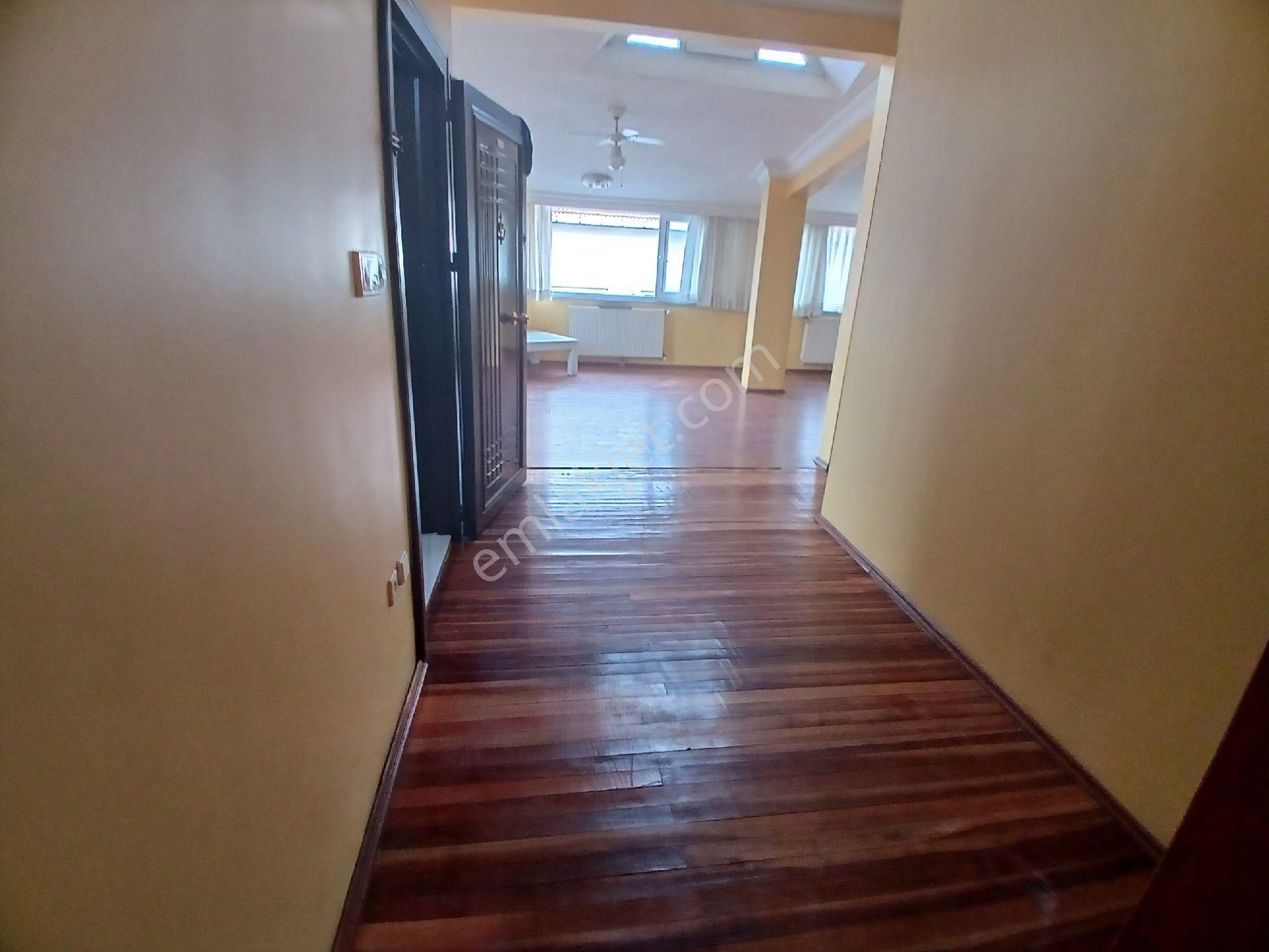 Kiralık Çatı Katı Daire Kartal Topselvi De - Görsel 3