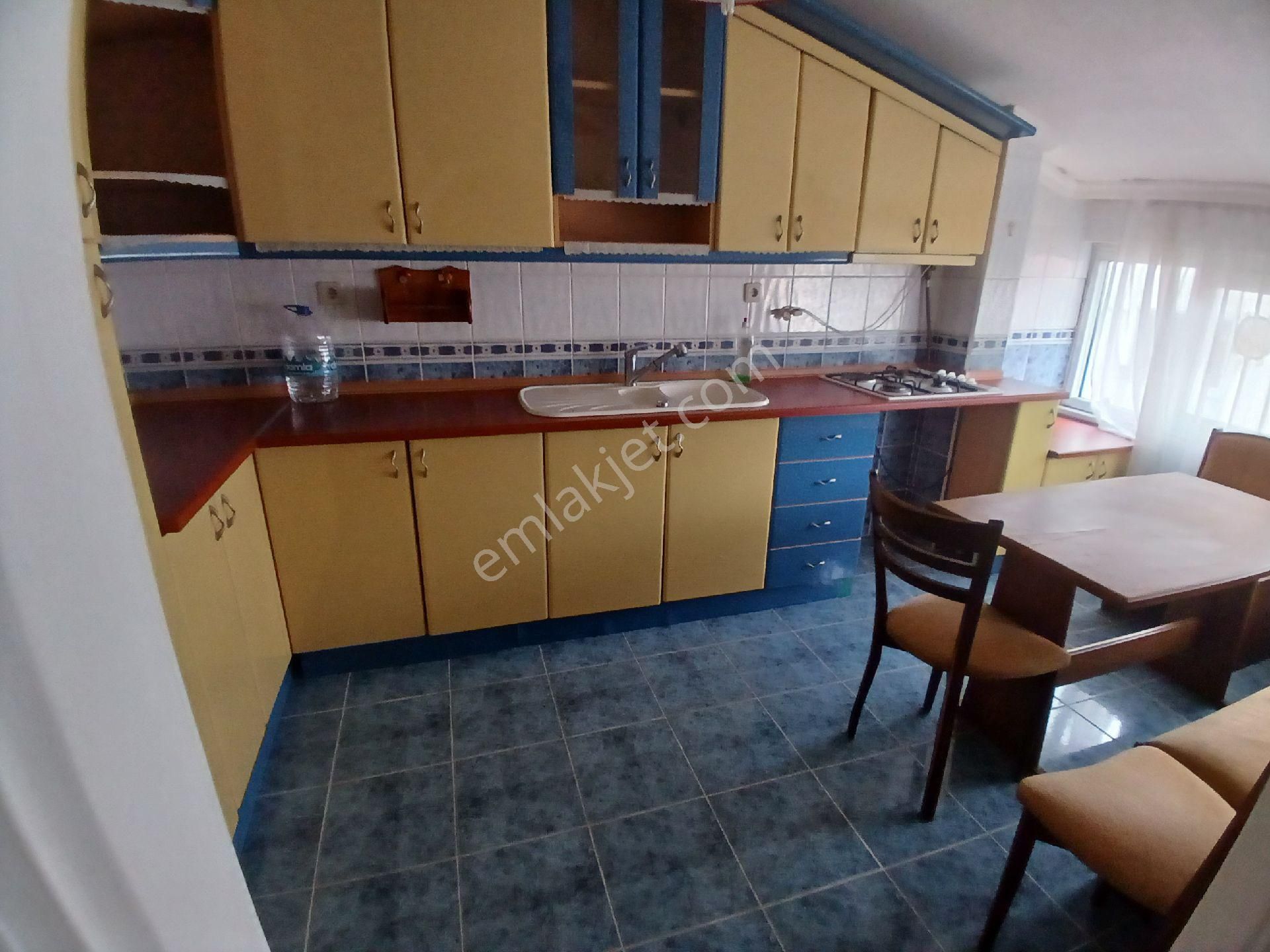 Kiralık Çatı Katı Daire Kartal Topselvi De - Görsel 9