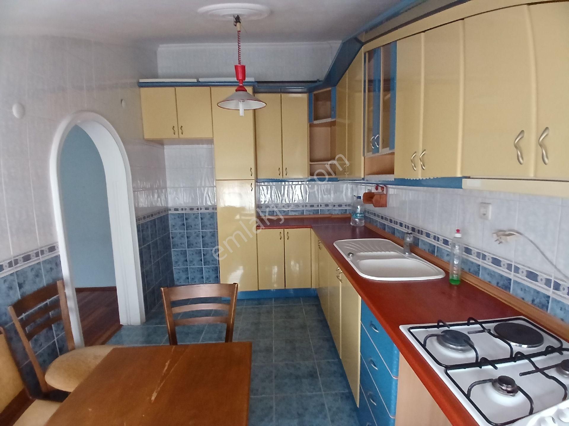 Kiralık Çatı Katı Daire Kartal Topselvi De - Görsel 10