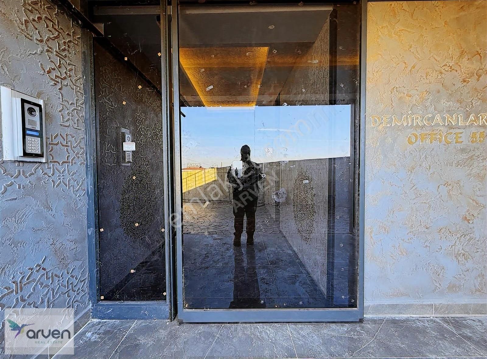 Atakumda Rte Bulvarına Ve Balaç Yoluna Cephe Satılık Daire/ofis - Görsel 8