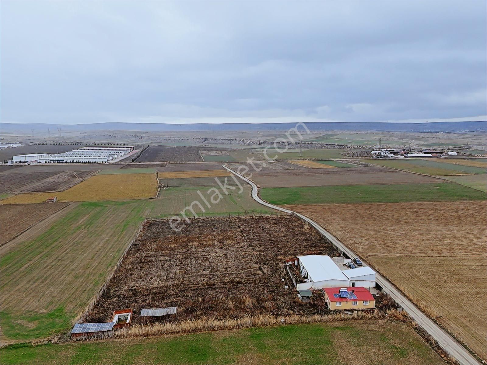 Me-ka Group'tan Çukurköy Mevkiinde 10.200 M² Satılık Tarla - Görsel 19