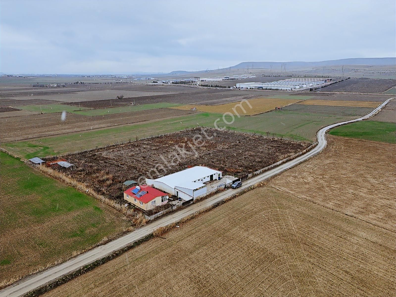 Me-ka Group'tan Çukurköy Mevkiinde 10.200 M² Satılık Tarla - Görsel 8