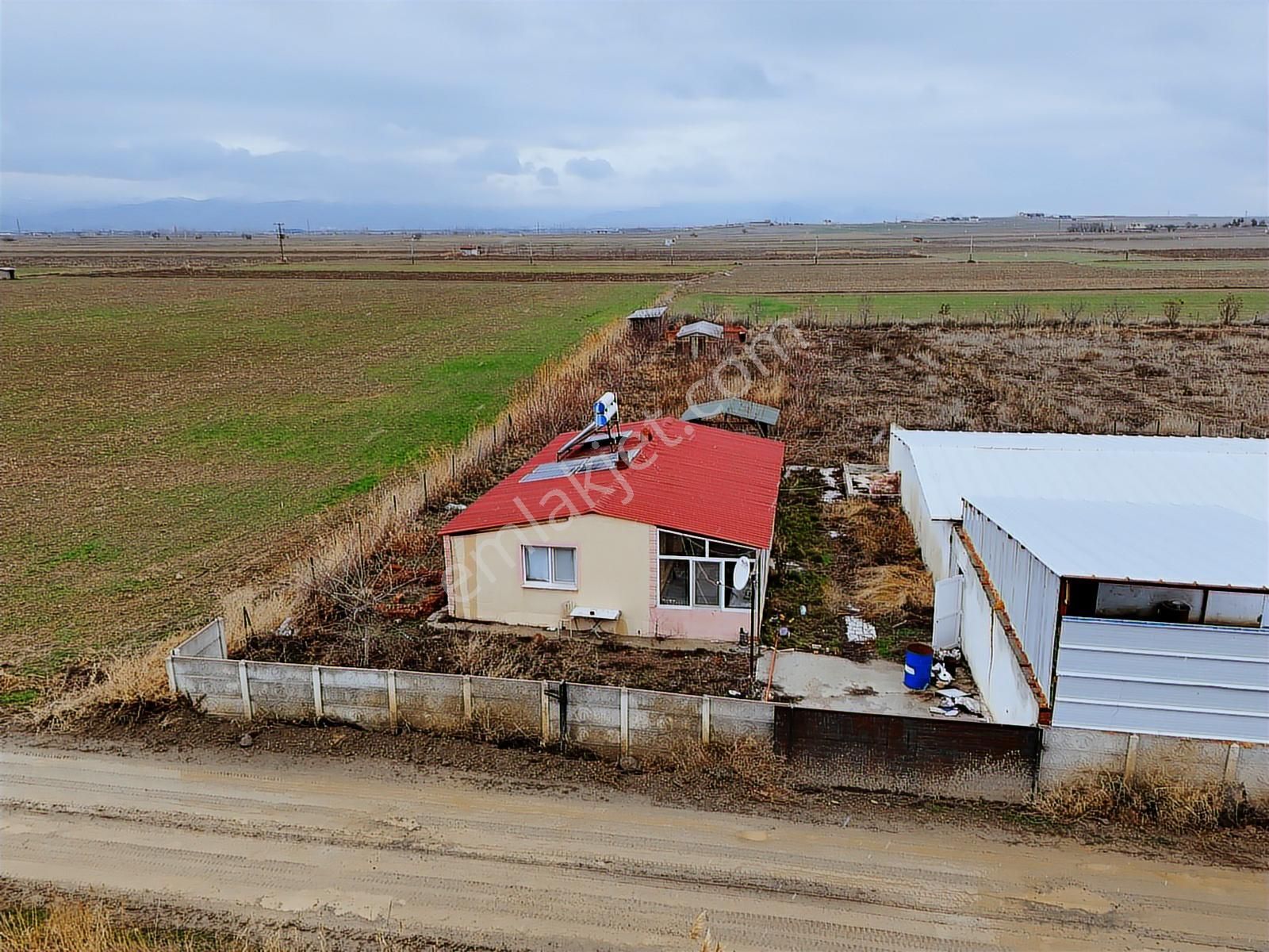 Me-ka Group'tan Çukurköy Mevkiinde 10.200 M² Satılık Tarla - Görsel 12