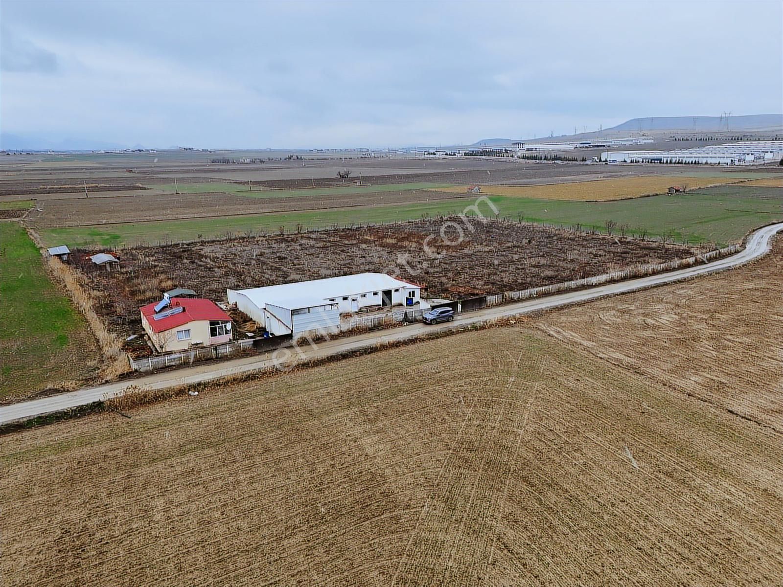 Me-ka Group'tan Çukurköy Mevkiinde 10.200 M² Satılık Tarla - Görsel 2