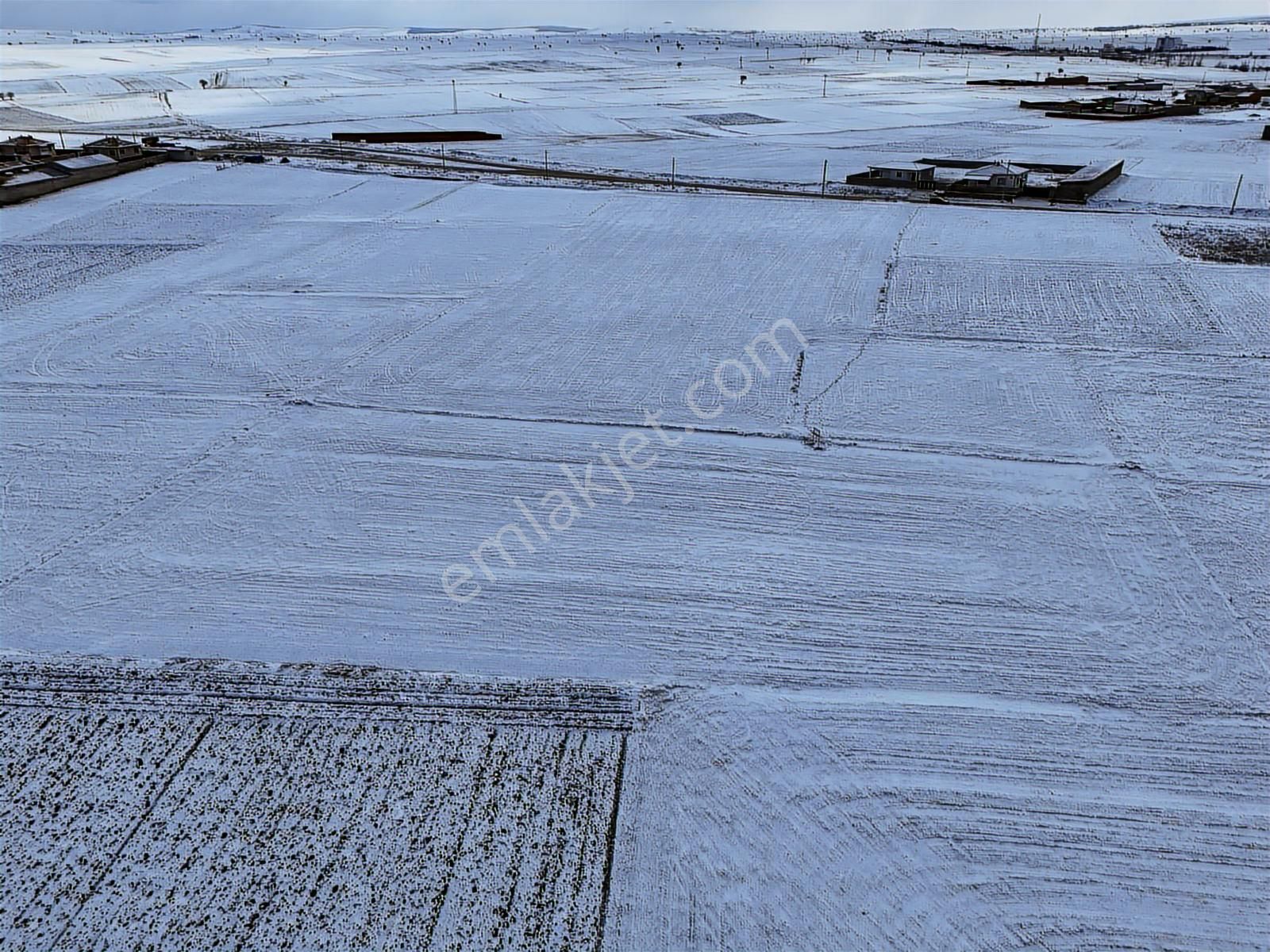 Me-ka Group Güvencesiyle Anıtkaya Köyünde 4.066 M²satılık Tarla - Görsel 9