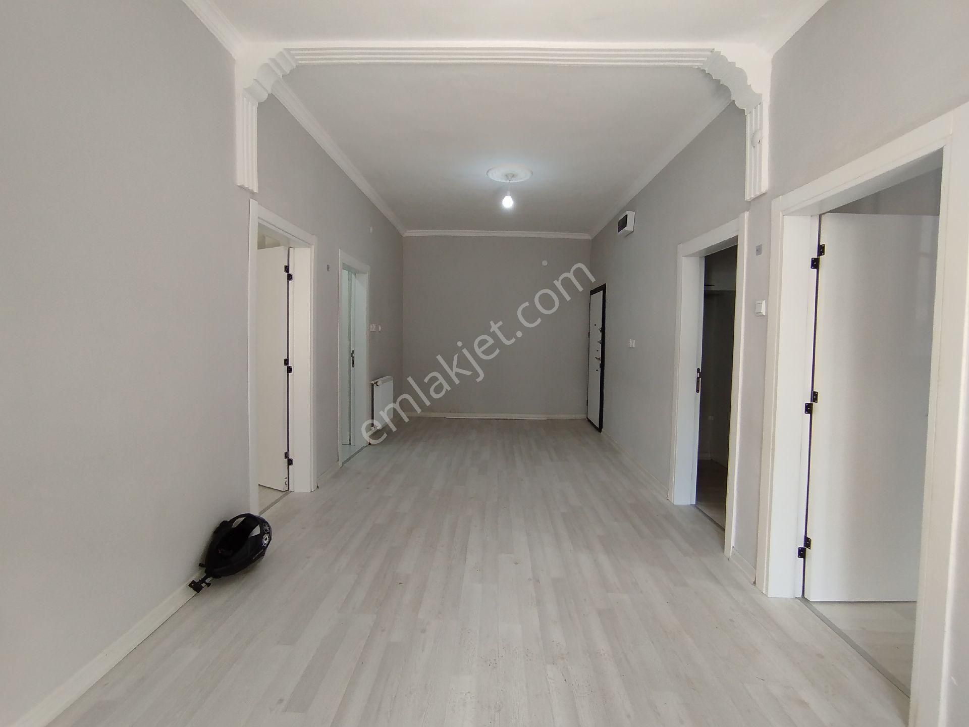 Sultanbeyli Mehmet Akif Mh. 2+1 Kiralık Daire - Görsel 4