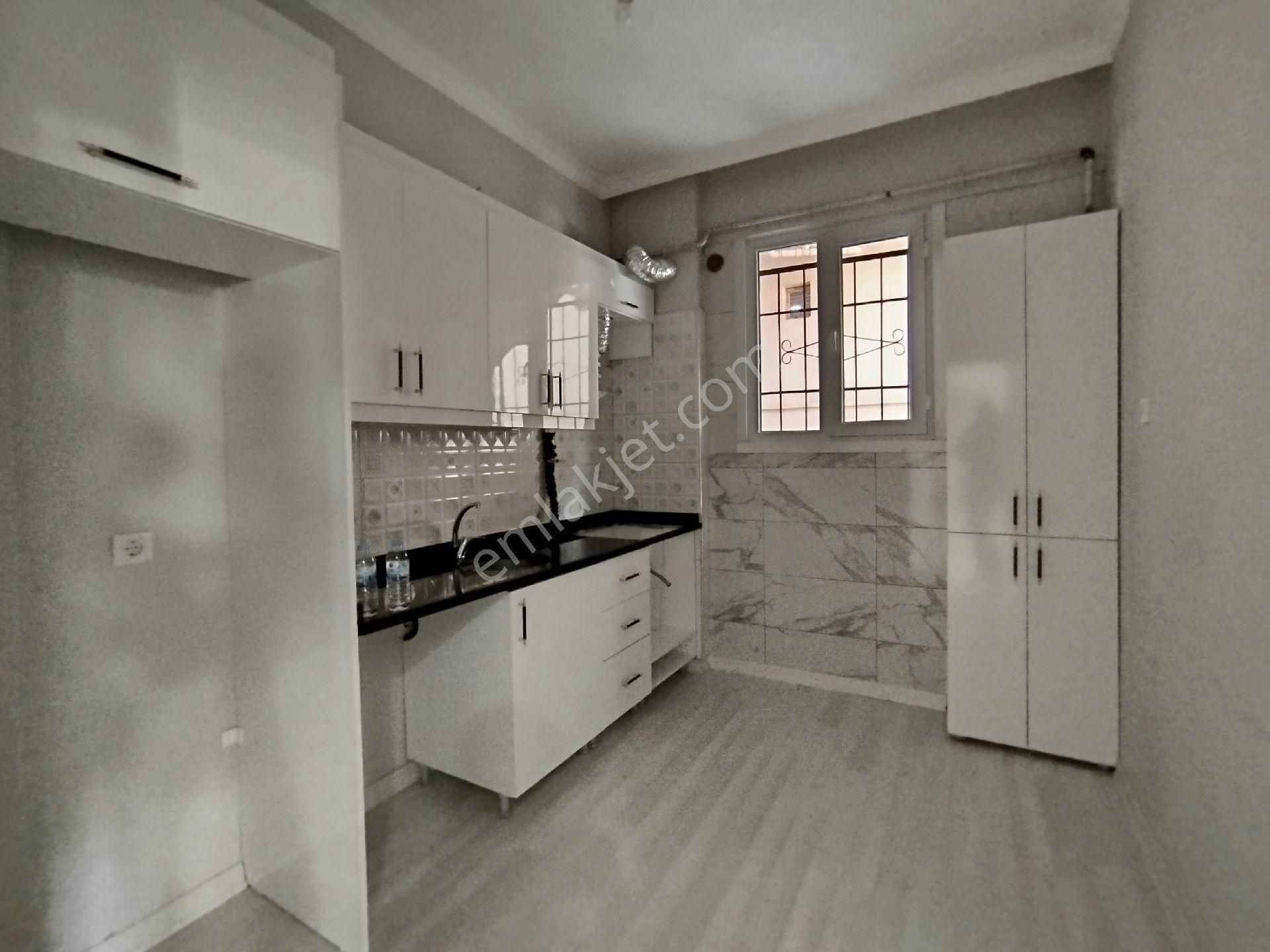 Sultanbeyli Mehmet Akif Mh. 2+1 Kiralık Daire - Görsel 8