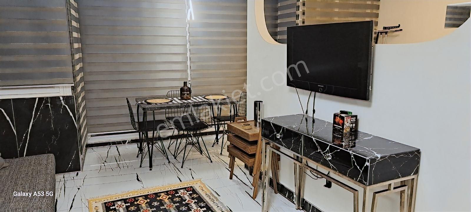 Alsancak 2. Kordon'da Eşyalı Kiralık Daire