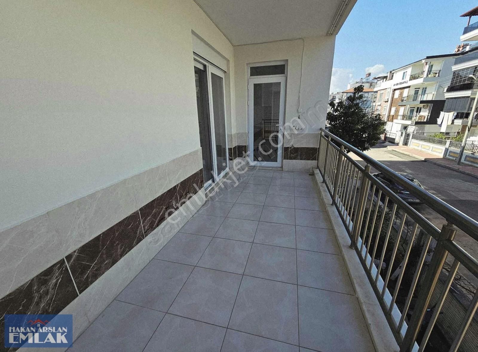 Kütükçü Mahahallesinde Geniş Yol Cepheli 2+1 Kiralık Daire - Görsel 12