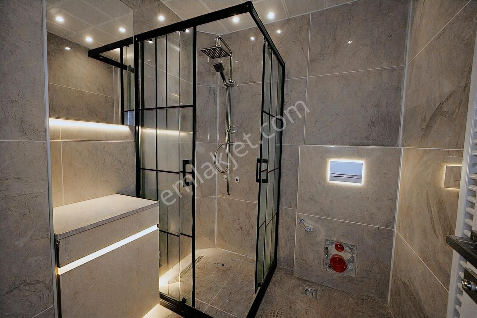 Fx'den 1+1 Site Konseptınde Ada Mutfaklı Katta Kiralık Daire - Görsel 11