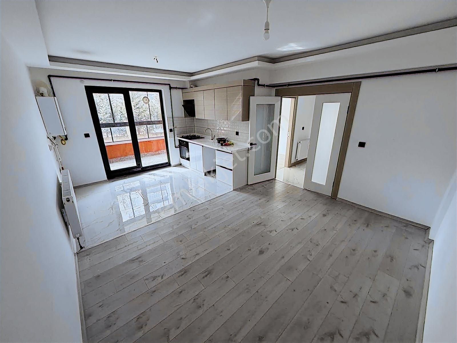 Yenikent Merkez'de Site İçerisinde Kiralık Full Yapılı - Görsel 7