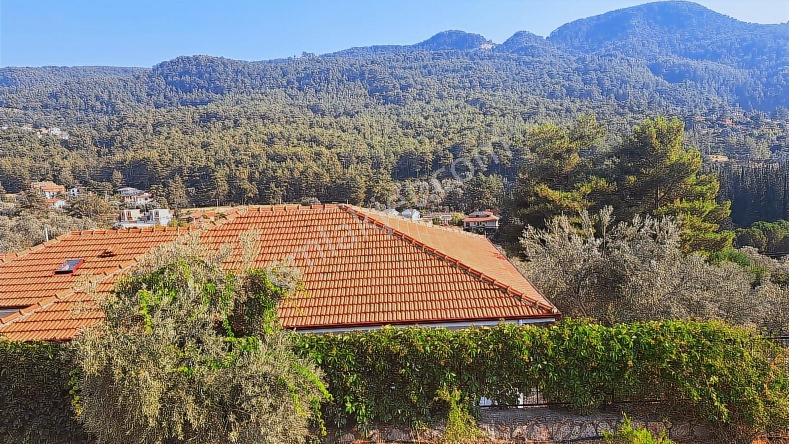 Stoptan Fethiye Üzümlü De Kiralık Doğa Manzaralı Villa - Görsel 24