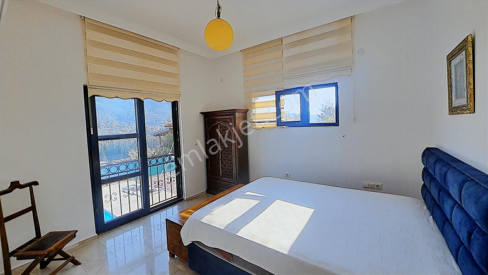 Stoptan Fethiye Üzümlü De Kiralık Doğa Manzaralı Villa - Görsel 15