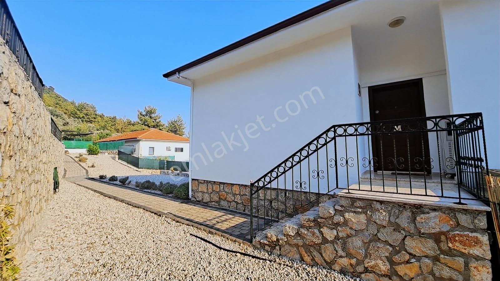 Stoptan Fethiye Üzümlü De Kiralık Doğa Manzaralı Villa - Görsel 4