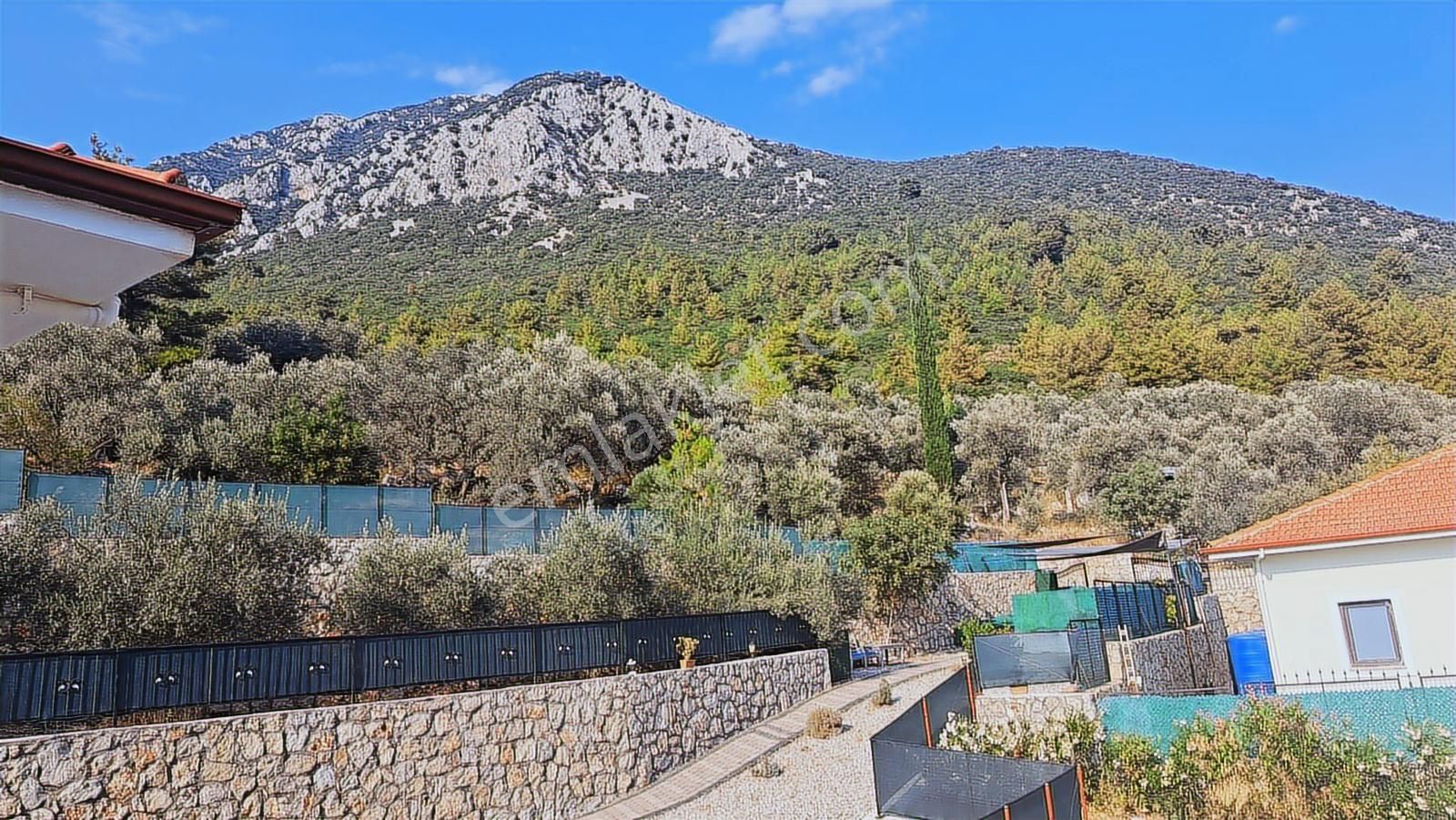 Stoptan Fethiye Üzümlü De Kiralık Doğa Manzaralı Villa - Görsel 30