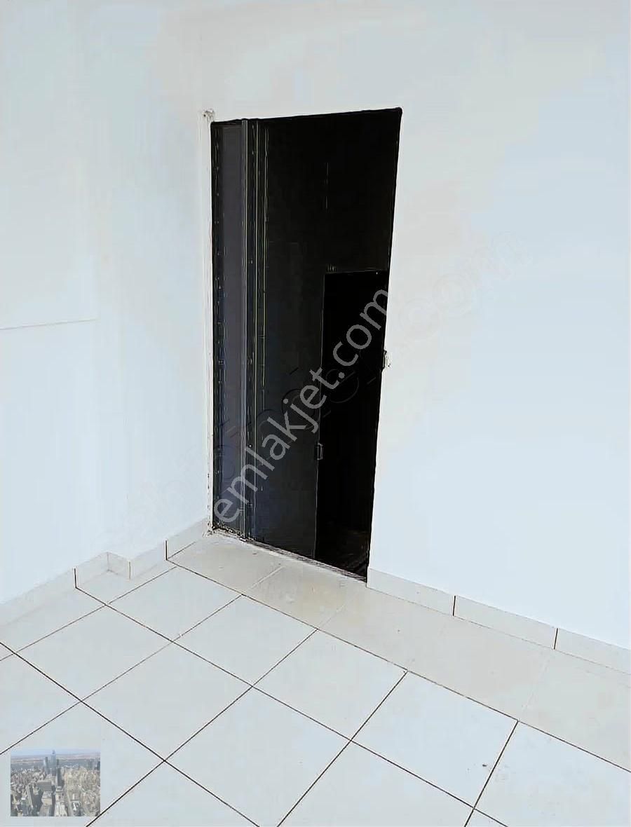 Fatih Karagümrük'te Kiracılı Yatırımlık 700 M2 Satılık Dükkan - Görsel 9