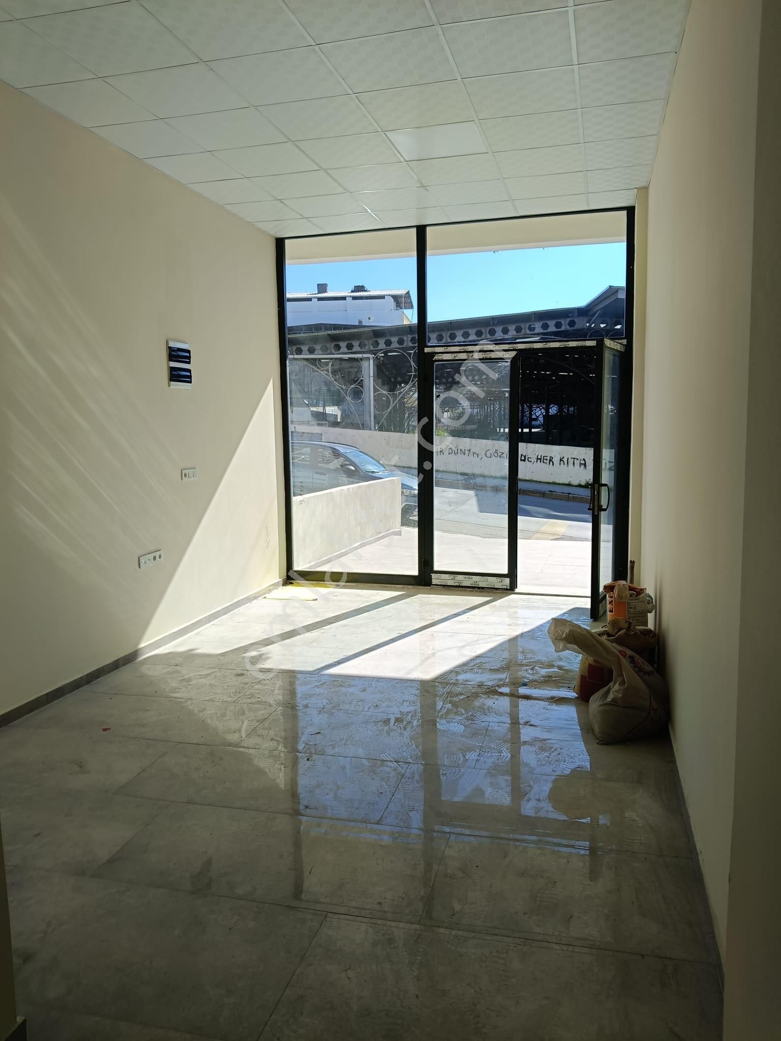 Ufuk Kapalı Pazar Karşısı Toplam 180 M2 Kiralık Dükkan - Görsel 11