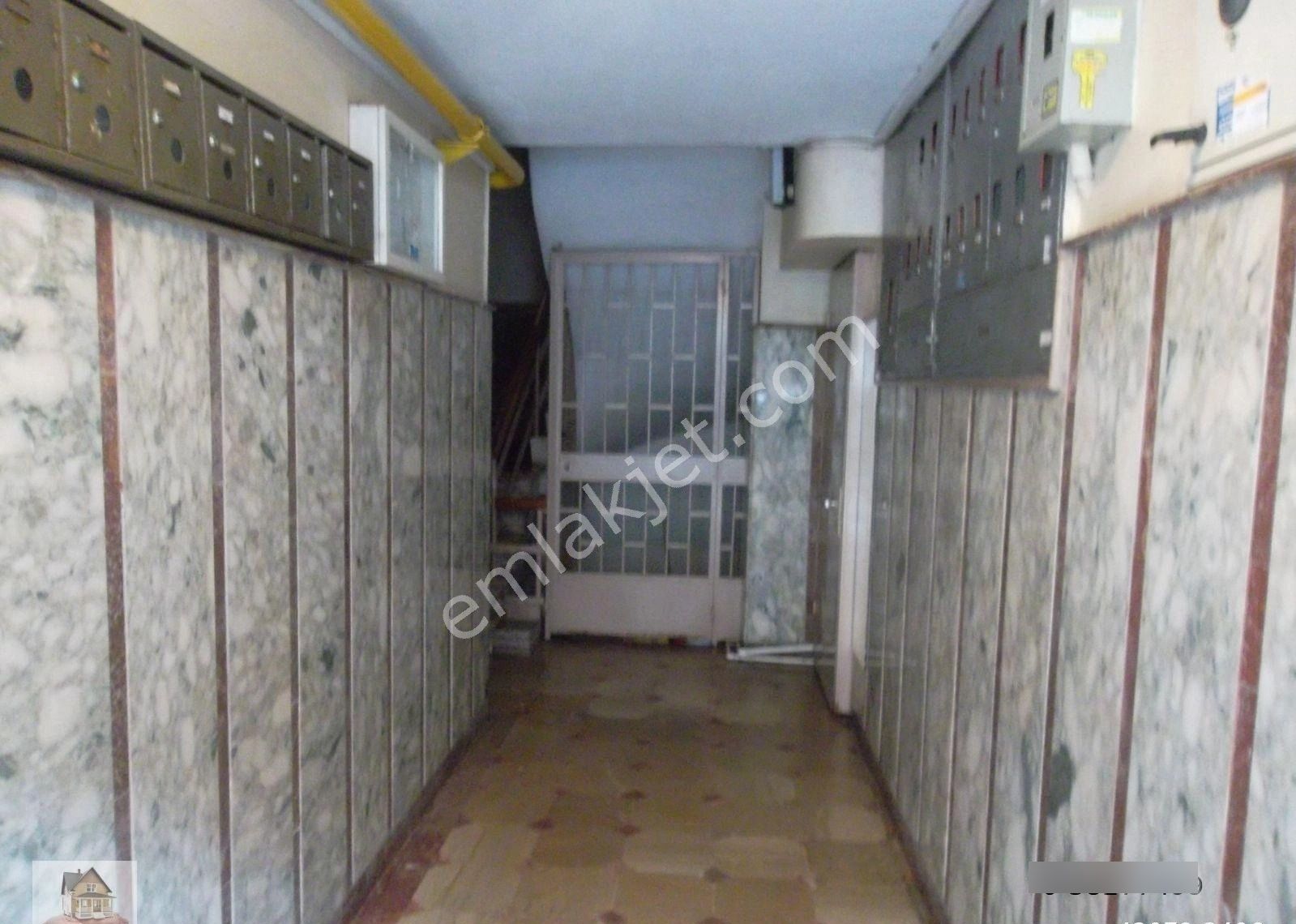 Üçyol Metro Yanında Asansör Lü Ara Kat 2+1 Kiralık Daire - Görsel 20