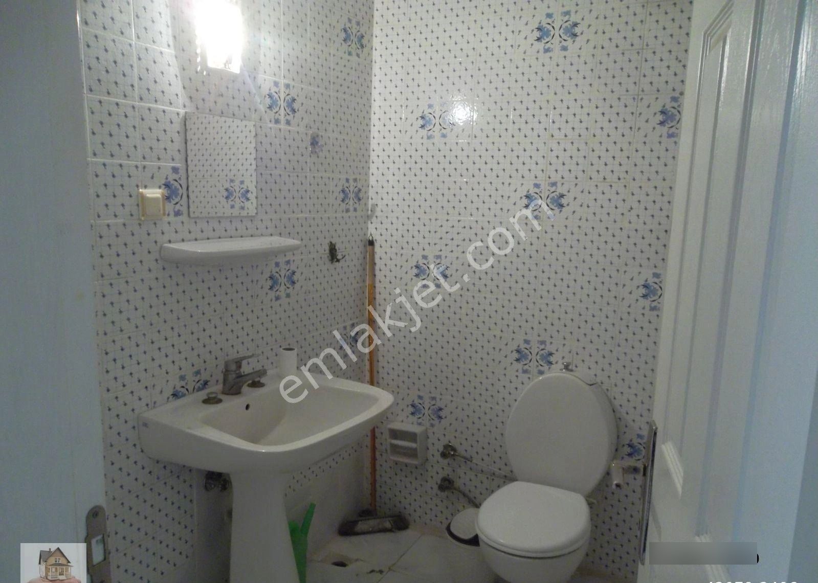 Üçyol Metro Yanında Asansör Lü Ara Kat 2+1 Kiralık Daire - Görsel 4