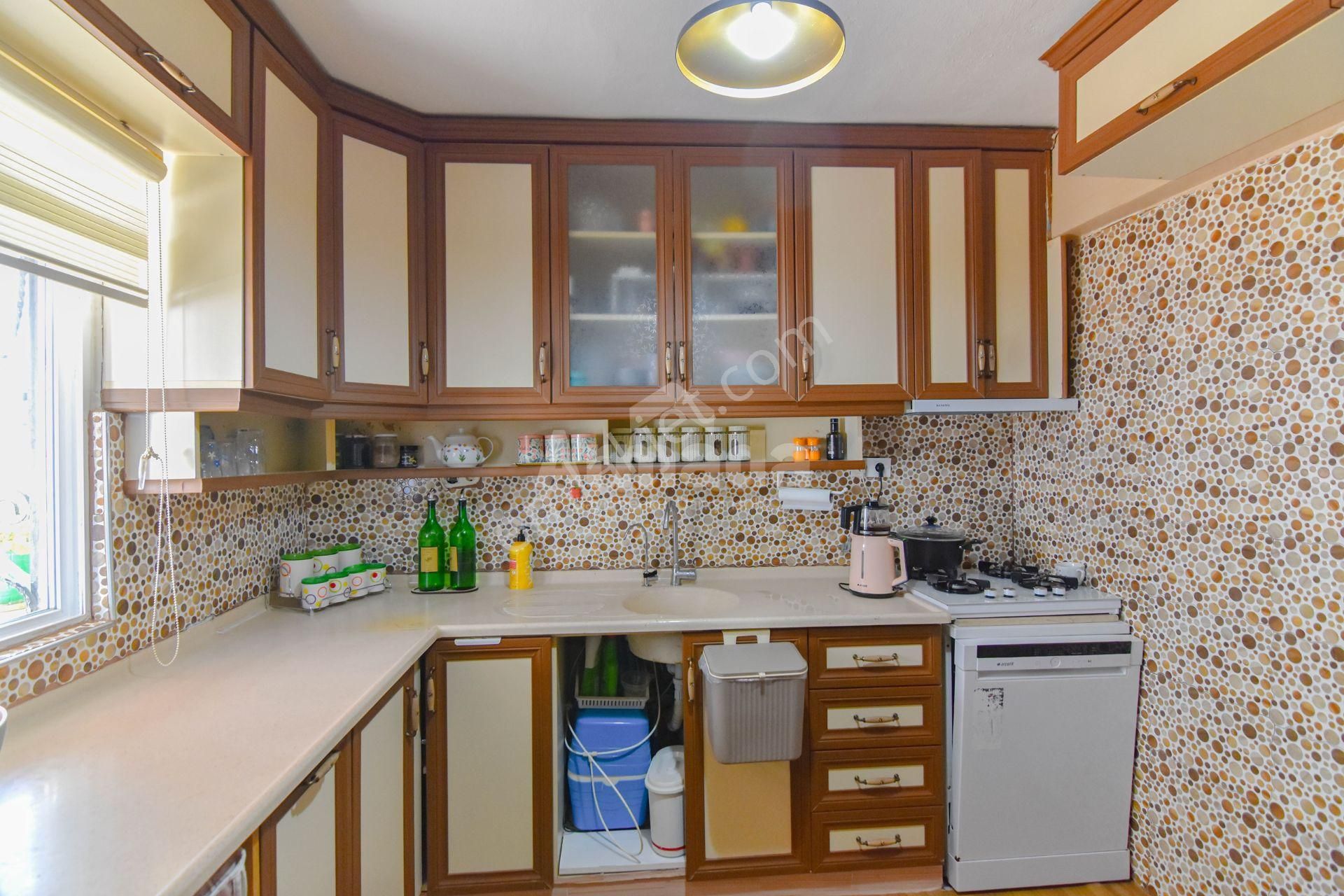 Kuşadası Değirmendere'de Havuzlu Sitede Satılık 3+1 Yazlık - Görsel 9