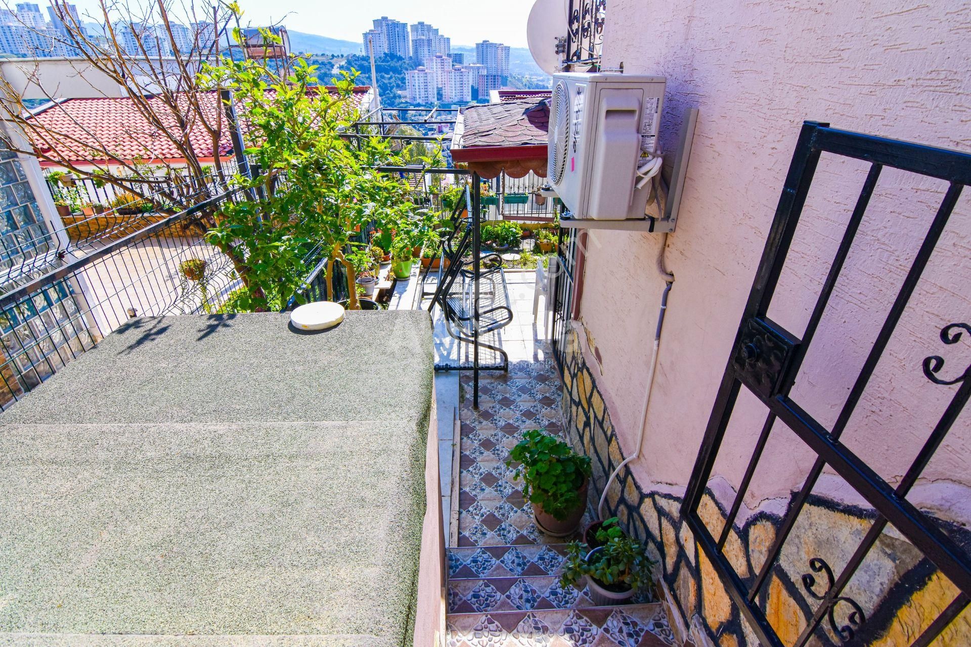Kuşadası Değirmendere'de Havuzlu Sitede Satılık 3+1 Yazlık - Görsel 24