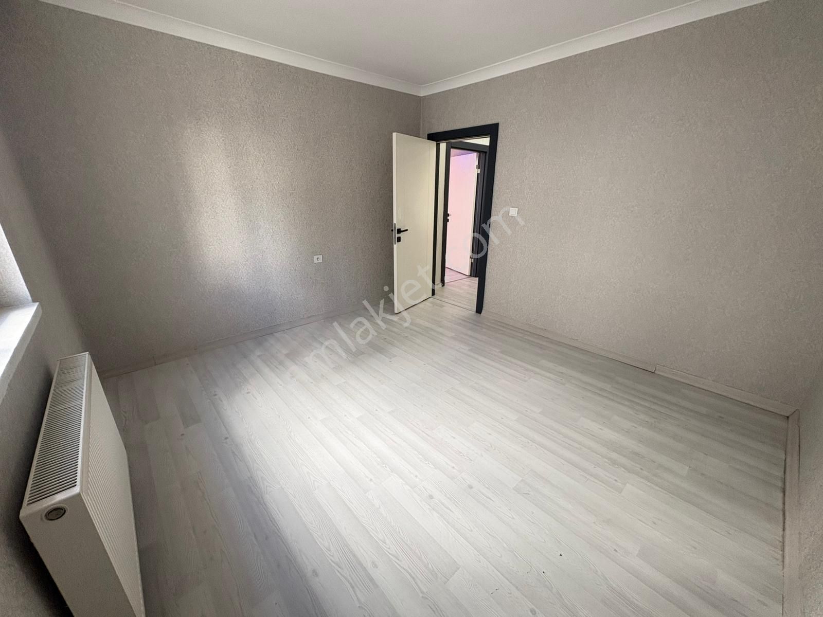 Yılmazer'den 1762 Cad Ön Güney Cephe Muhteşem Tasarm 3+1 Teraslı - Görsel 12