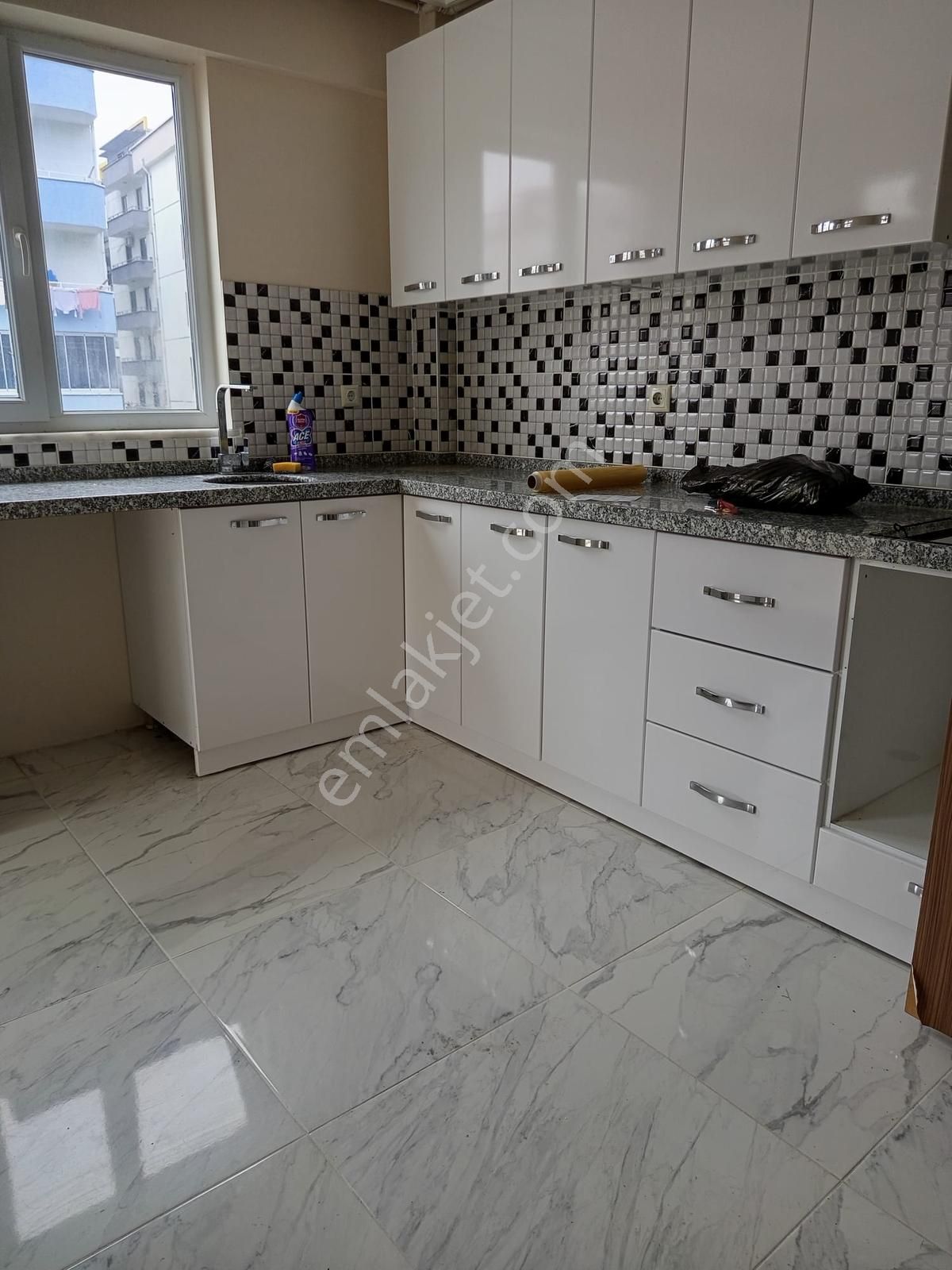 Bursa Mudanya Güzelyalı Eğitim Mah.de Kiralık Daire - Görsel 2