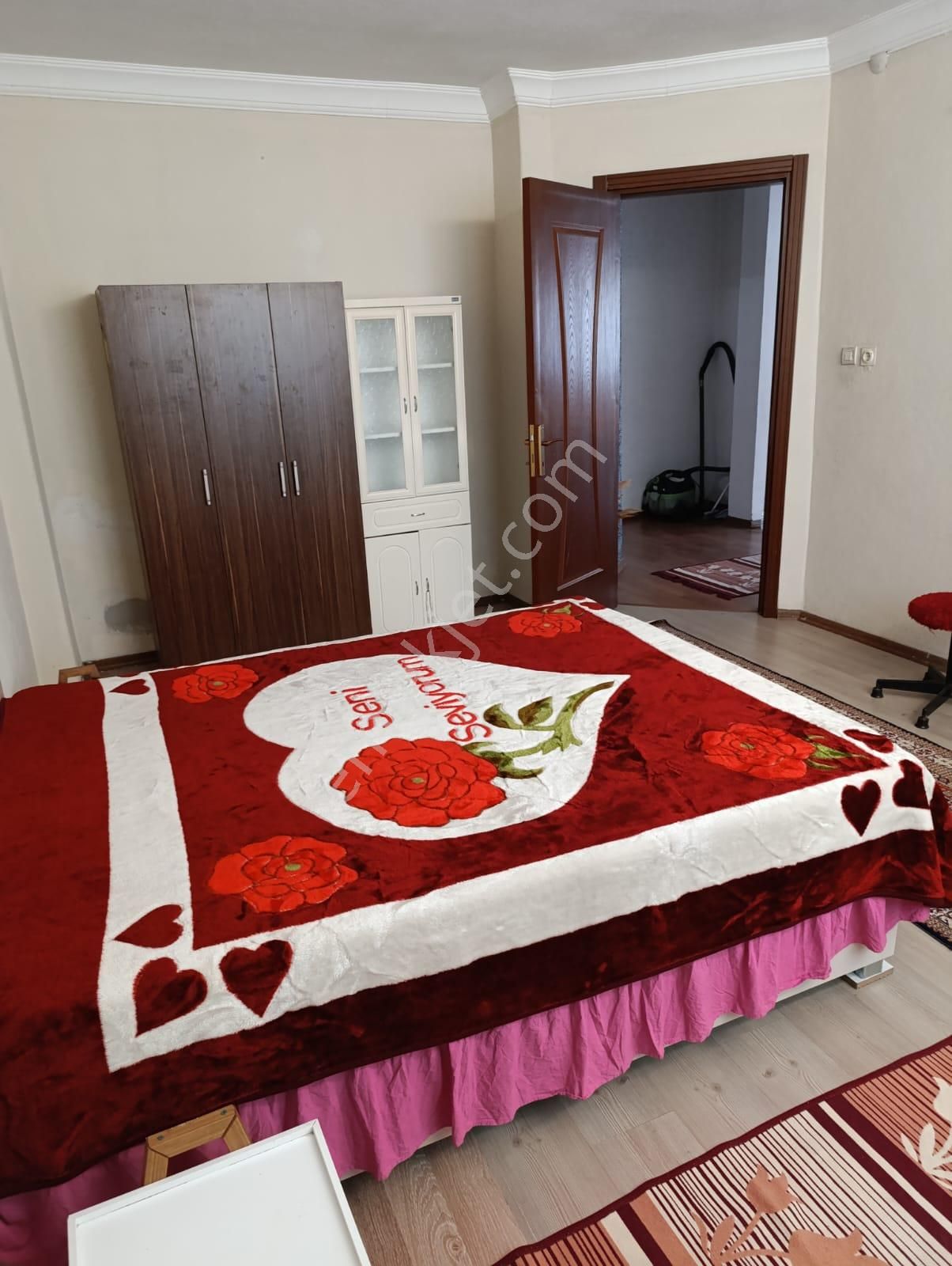 Adana Sarıçam Kozan Yoluna Yakın Yıldırım Beyazıtda Eşyalı 1+1 Kiralık Daire !!