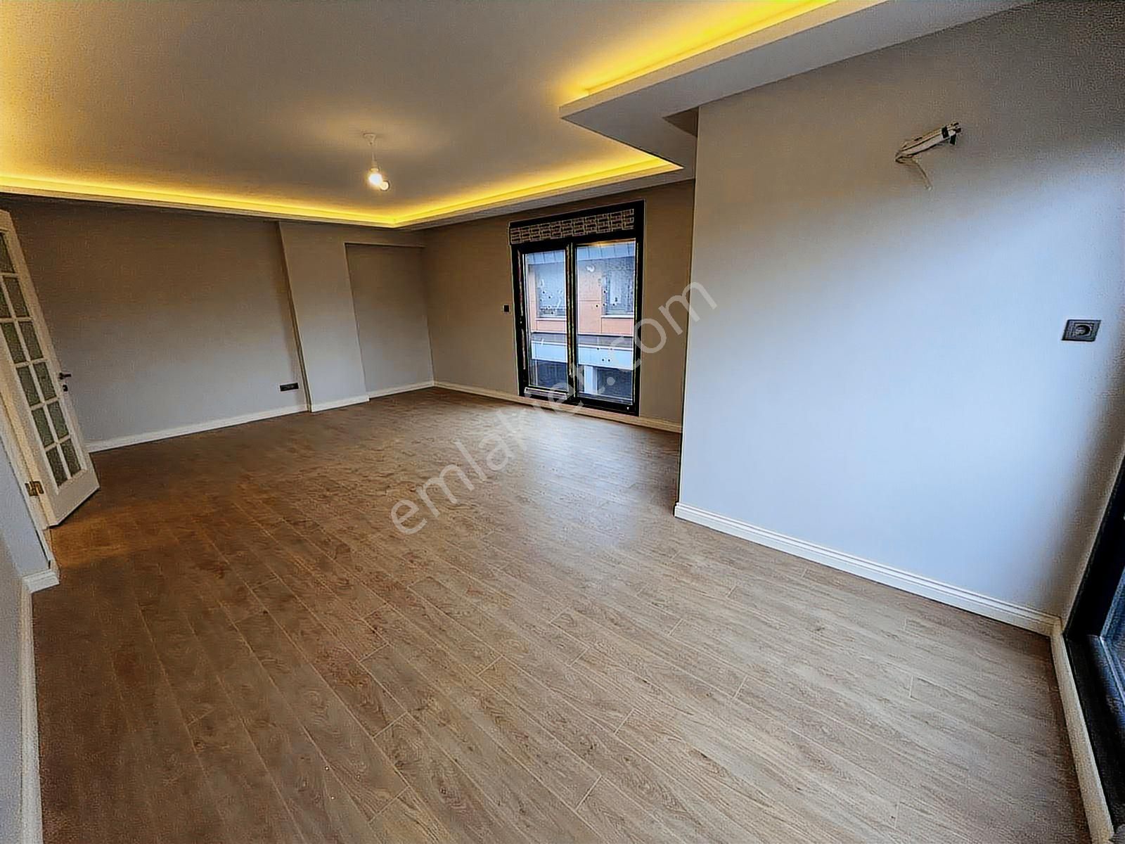 Üsküdar Altunizade Ön Cephe 4+2 Net 200 M2 Lüks Dubleks Daire - Görsel 17