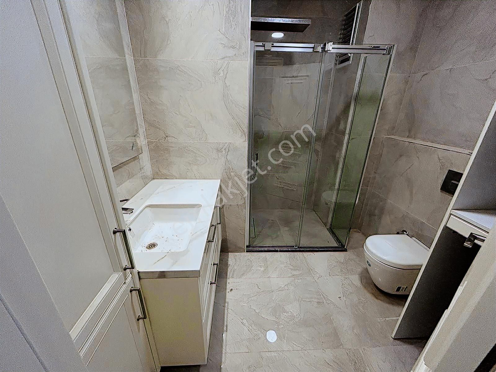 Üsküdar Altunizade Ön Cephe 4+2 Net 200 M2 Lüks Dubleks Daire - Görsel 18