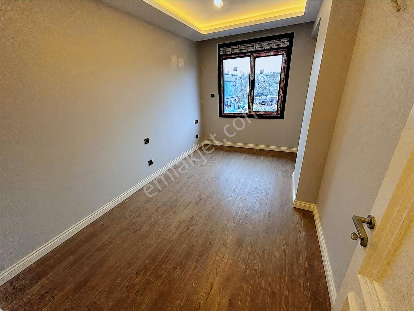 Üsküdar Altunizade Ön Cephe 4+2 Net 200 M2 Lüks Dubleks Daire - Görsel 26