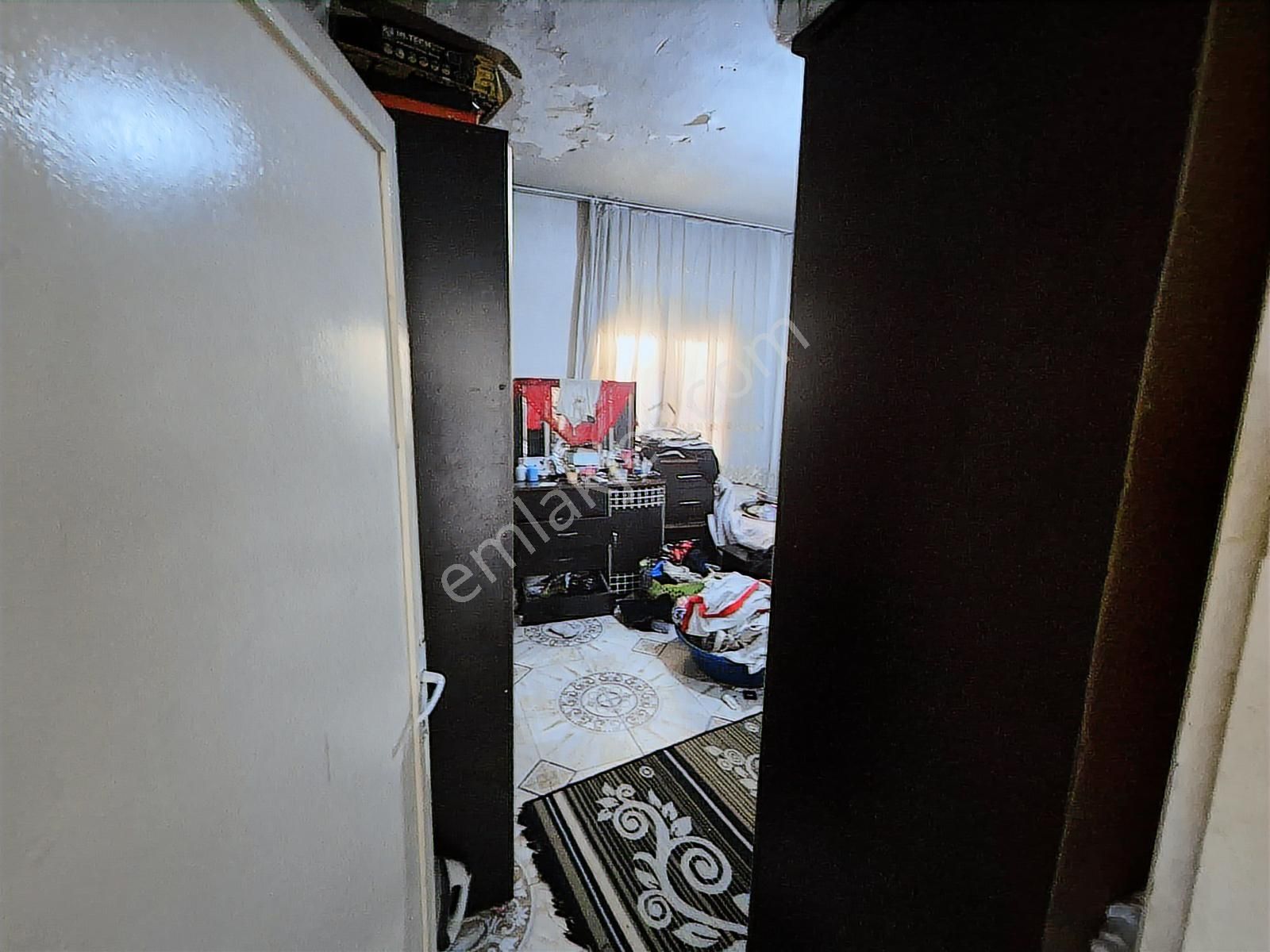 Adana Cumhuryet Mh Arsa Fiyatına Tek Katlı Ev - Görsel 15