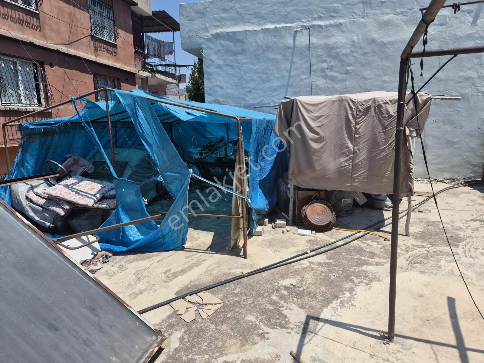 Adana Cumhuryet Mh Arsa Fiyatına Tek Katlı Ev - Görsel 10